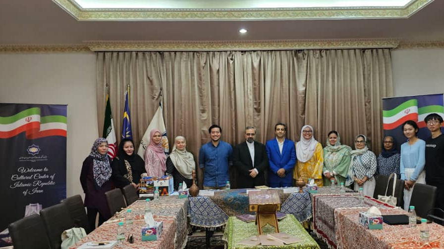 Meeting of students for Persian language at the Cultural Center of the Islamic Republic of Iran- Kuala Lumpur